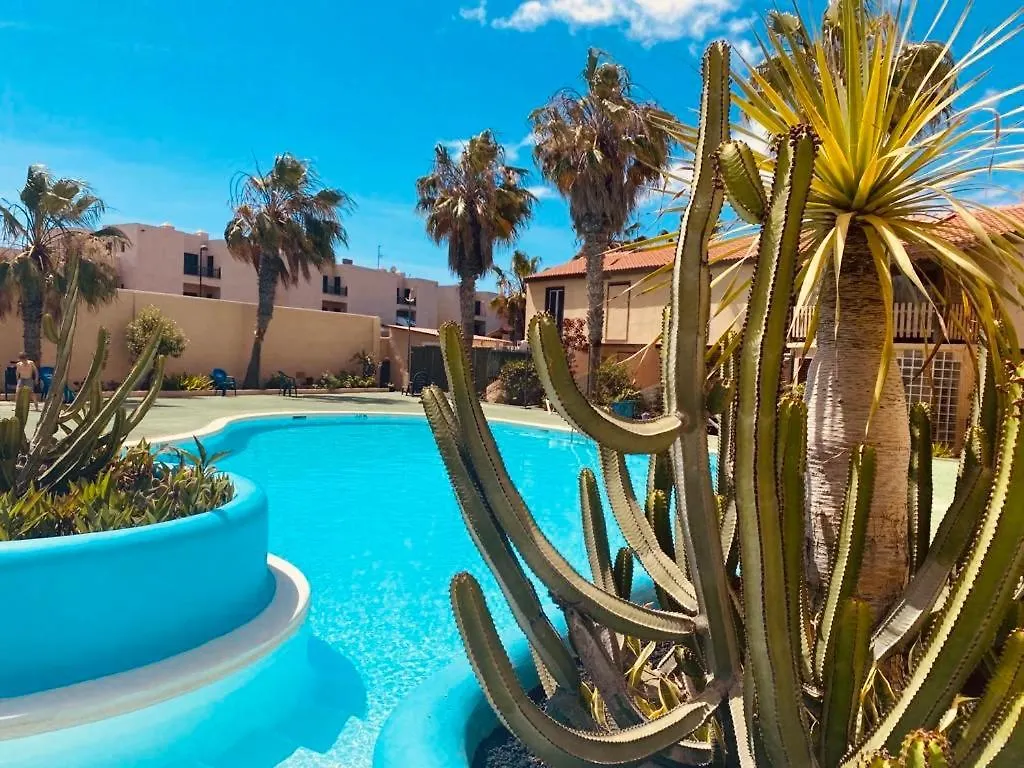 Surf & Chill Bungalow 69, Quiet Green Oasis With Community Swimmingpool Parque Holandes Spain